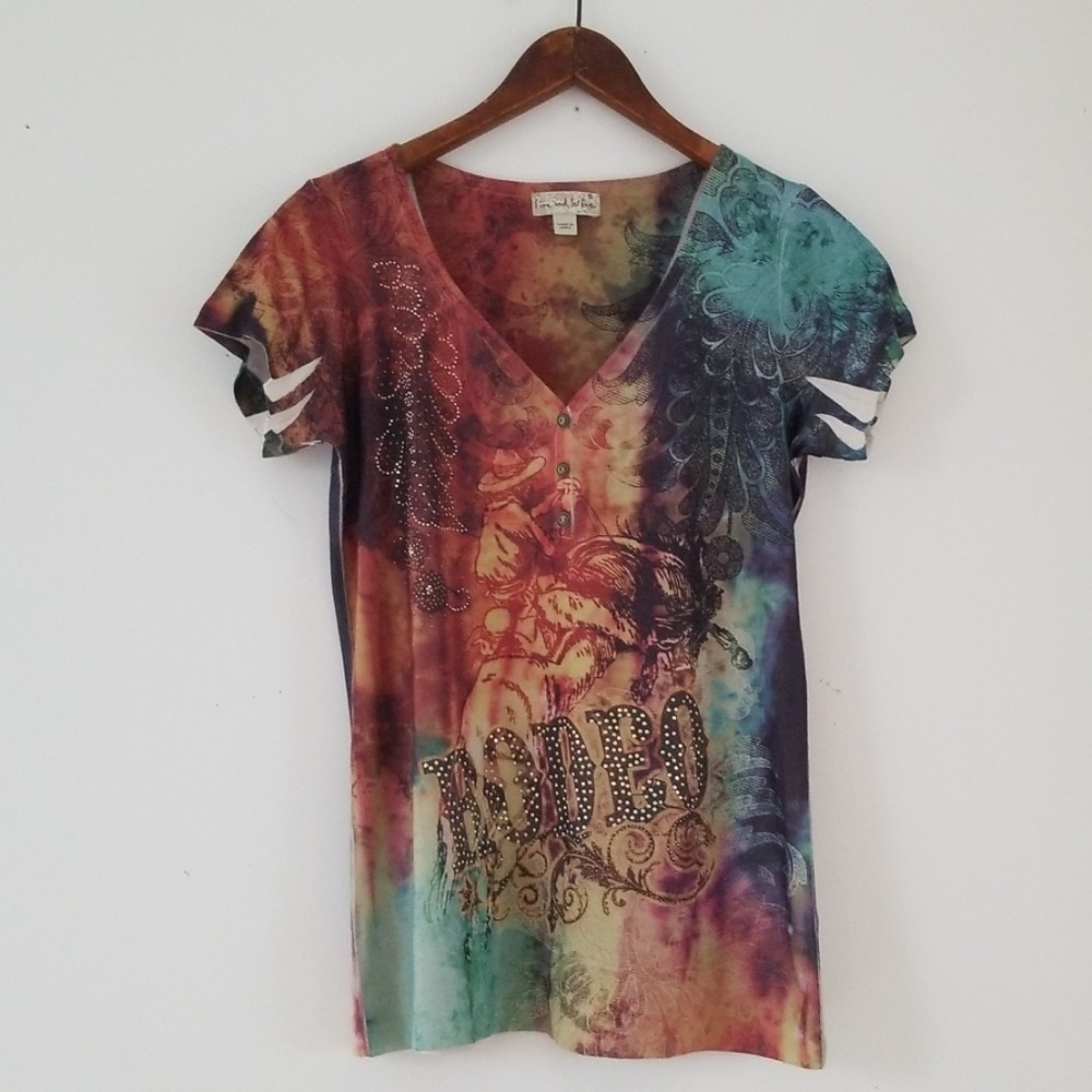 Live and let live Rodeo Henley shortsleeve top